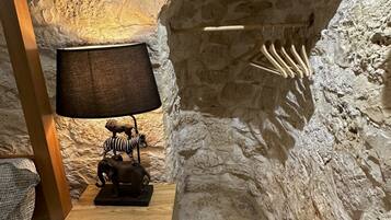 3 chambres, fer et planche Ă repasser, Wi-Fi gratuit, draps fournis