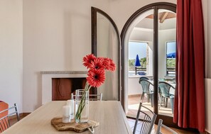 Exclusive-Zimmer | Wohnbereich | 32-Zoll-Flachbildfernseher mit Kabelempfang, Fernseher