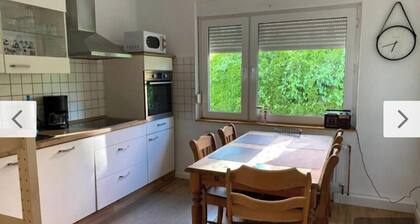 Schönes Bungalow mit Deichblick in Seedeich Nähe