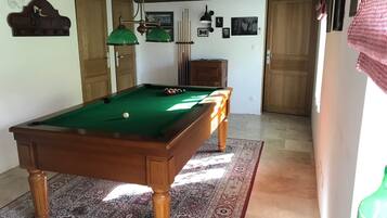 Game room