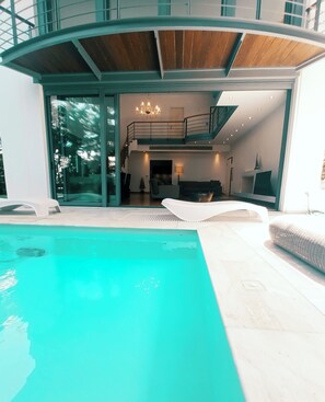 Piscina all'aperto