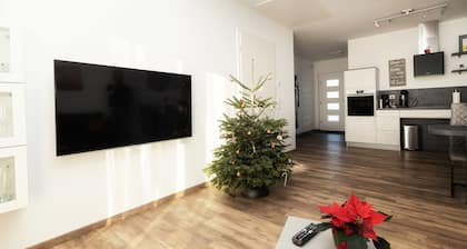 2021 erbauter Ferienbungalow nach DIN 18025-2