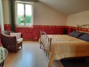 1 Schlafzimmer, Bügeleisen/Bügelbrett, kostenloses WLAN, Bettwäsche