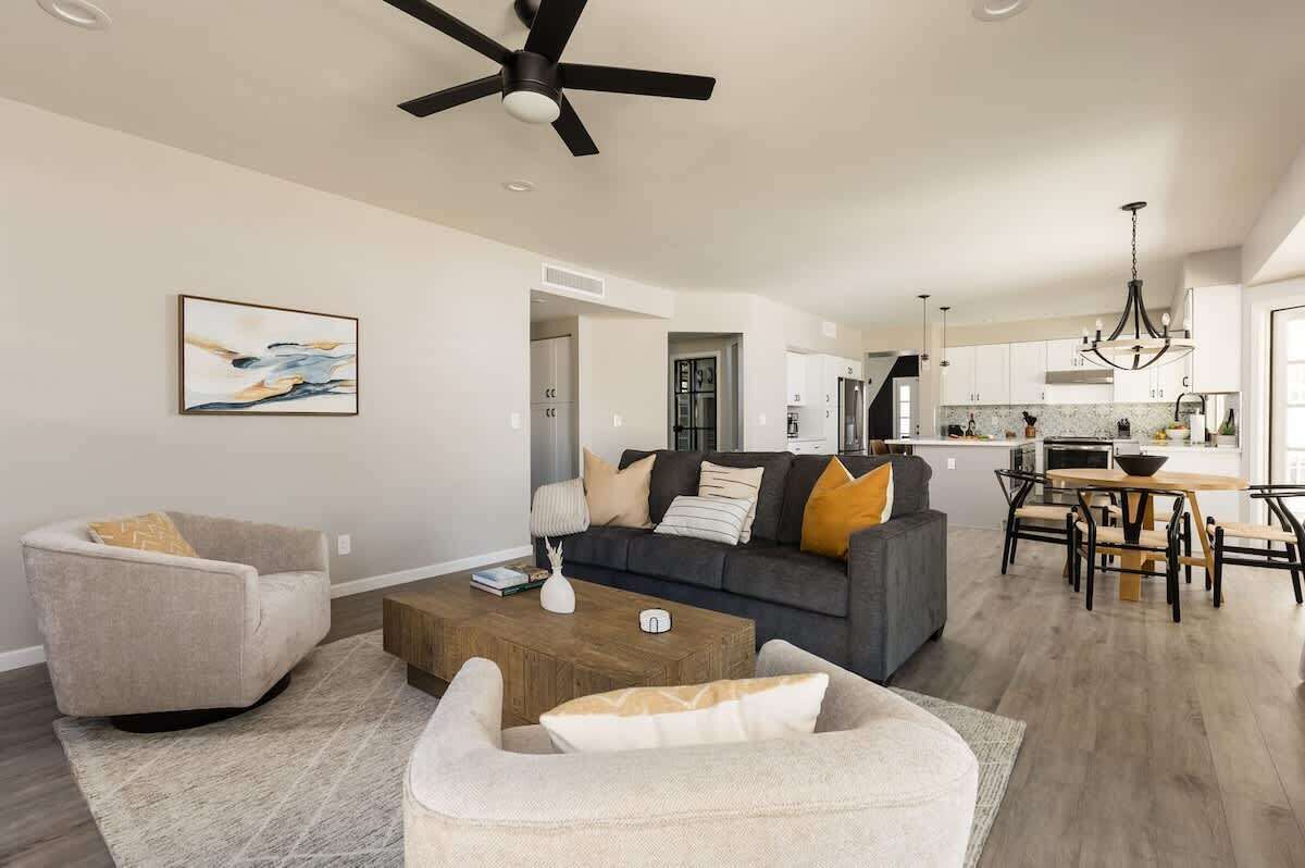 Smart TV, fireplace, offices