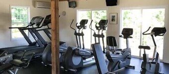 Our Happy Place -- Updated Beach Dreams Cottage