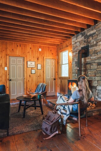 Breathtaking River Views · The Hawks Nest Cabin