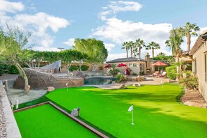 المنطقة المحيطة بالمنشأة