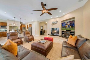 Televisio, takka, pöytätennispöytä