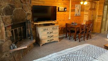 TV connectée, cheminée