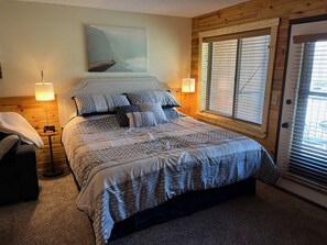 1 chambre, fer et planche à repasser, Wi-Fi gratuit, draps fournis