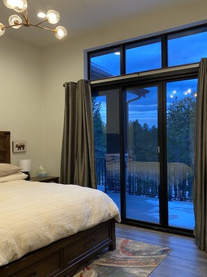 3 chambres, bureau, fer et planche à repasser, Wi-Fi gratuit