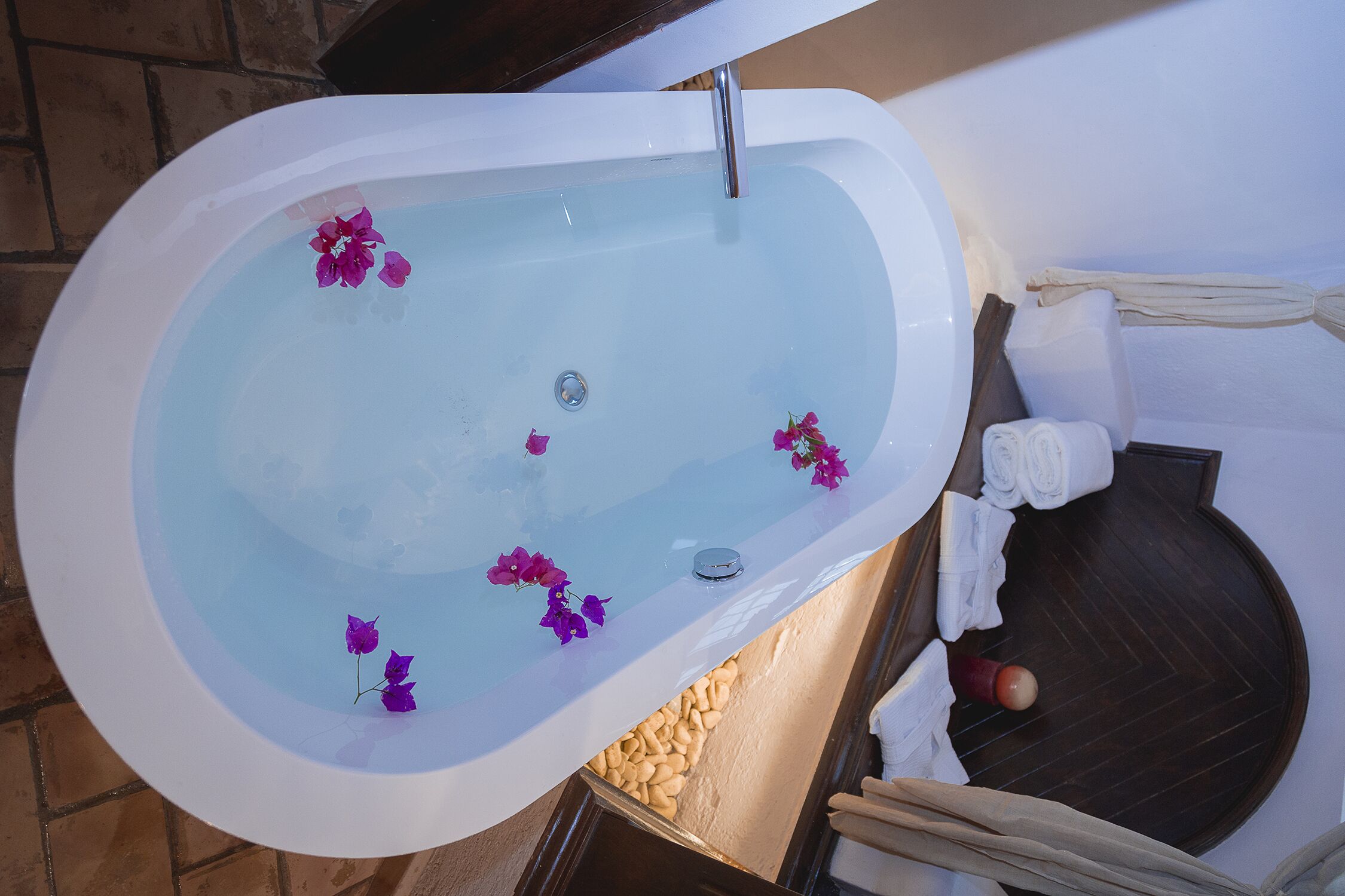 suite (cielo) | 1 bedroom, premium bedding, down duvets, select comfort beds