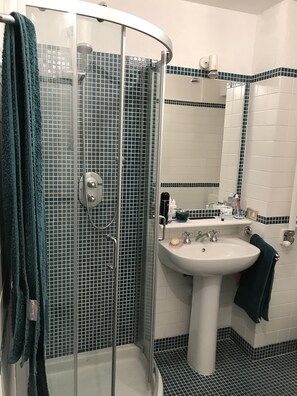 Bathtub, hair dryer, bidet