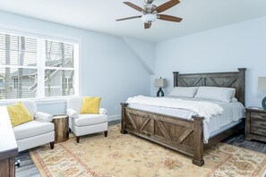 3 bedrooms, iron/ironing board, free WiFi, bed sheets