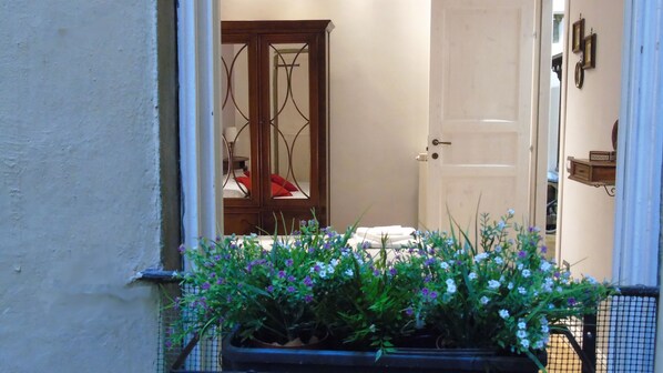 2 chambres, fer et planche à repasser, lit parapluie, Wi-Fi gratuit