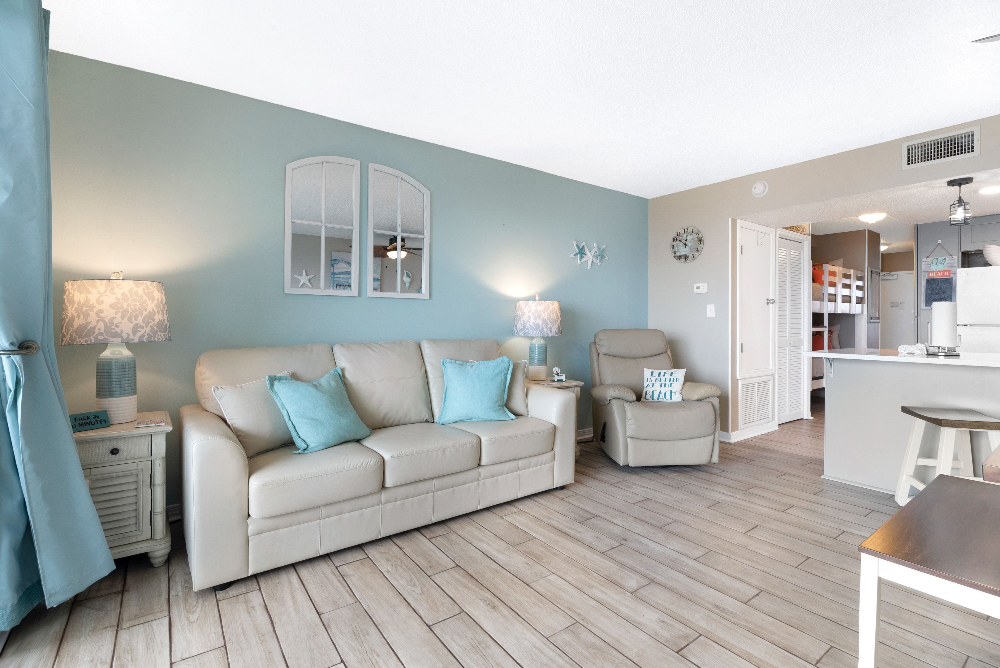 Beach Front Condo-6 Outdoor Pools & 1 Indoor Pool