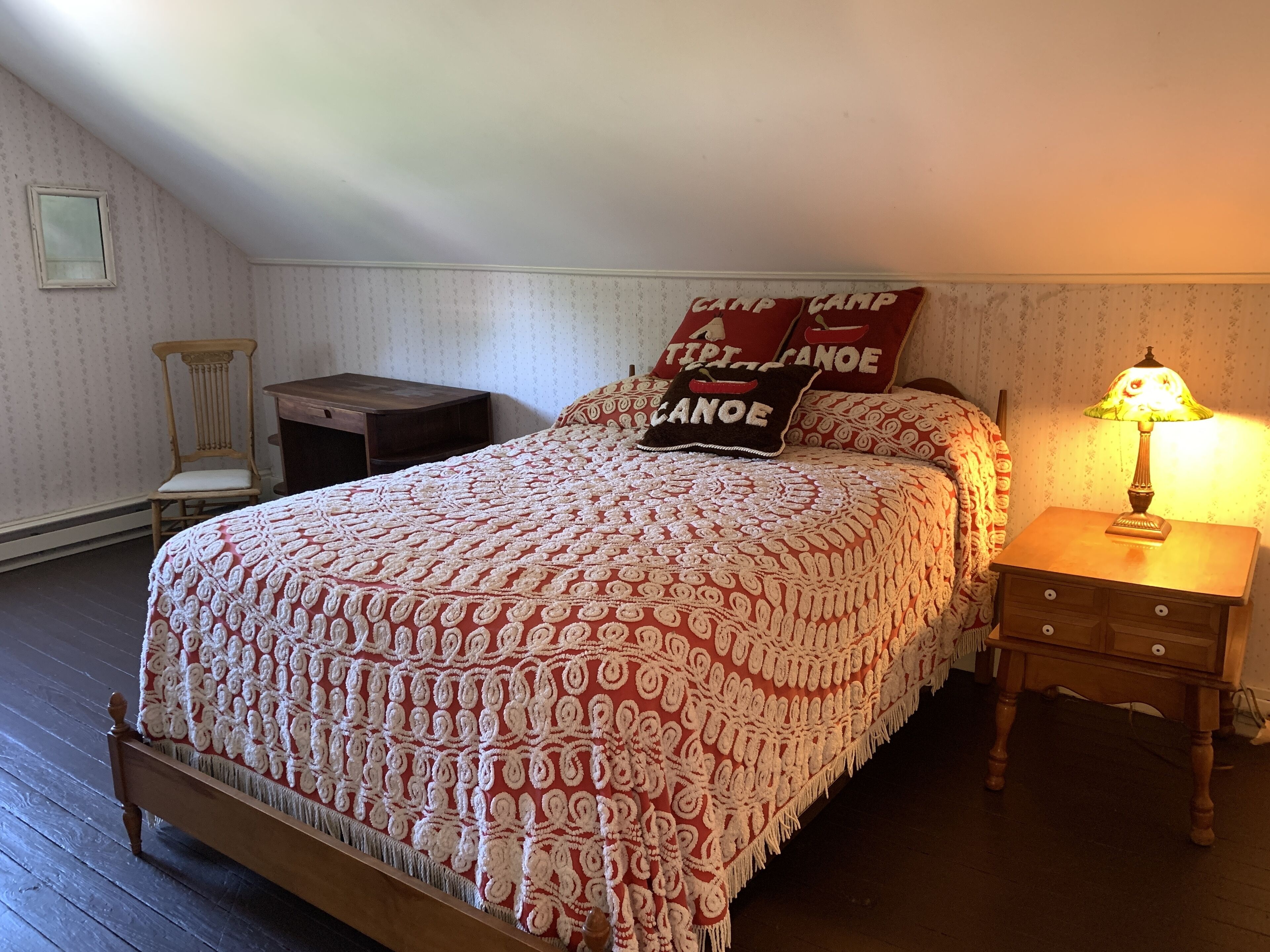 2 多间卧室、客房内保险箱、办公桌、免费 WiFi