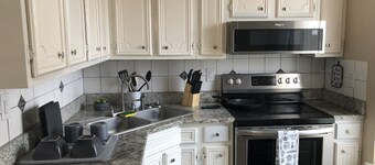 The Rustic @ Paseo de Encinal Dr # 1 
