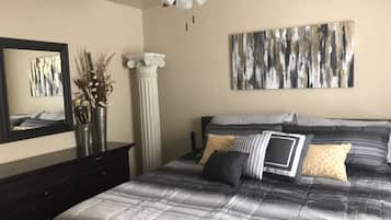 2 bedrooms, desk, iron/ironing board, free WiFi