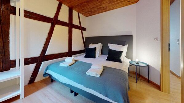 1 chambre, fer et planche à repasser, Wi-Fi gratuit, draps fournis