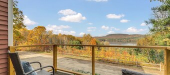 Views! Cozy, Private 3BR Condo with lake access!