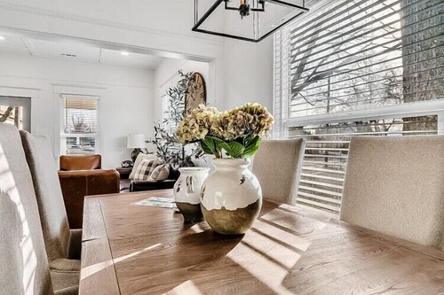 Charming Midtown Cottage, 11 straight blocks to Sherman Ave/Downtown Boat Launch