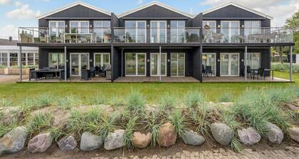 Nice apartment in Slagelse with kitchen