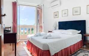 5 slaapkamers, reisbedje, gratis wifi, beddengoed