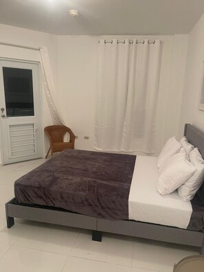 Basic Apartment | 2 bedrooms, free WiFi - Arecibo Hotel 3203 (Arecibo)