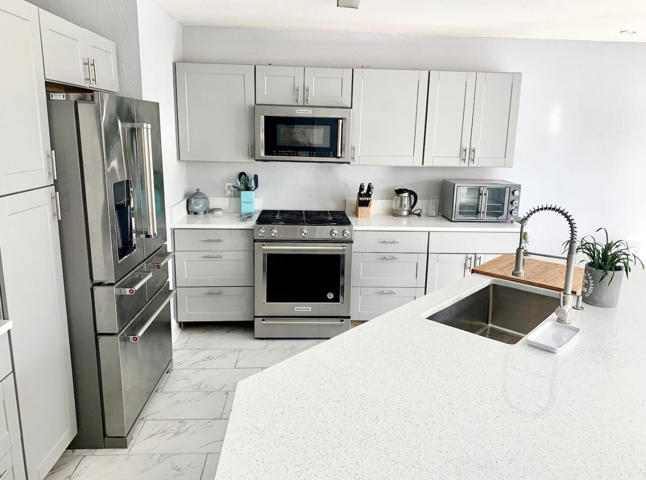 Charming 4bed/3bath 2-Story Home near IAH