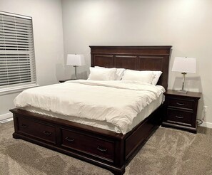 3 bedrooms, desk, free WiFi, bed sheets
