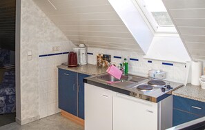 ثلاجة، ماكينة لصنع القهوة/الشاي