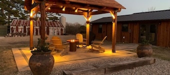 Cabin, romantic, peaceful, beautiful view