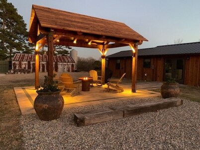 Cabin, romantic, peaceful, beautiful view