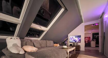 Dragon’s Nest: Cozy & modern attic loft Nuremberg