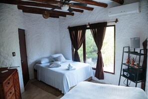 Minibar, wifi gratis y ropa de cama