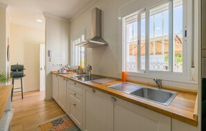 Refrigerador, parrilla de estufa y lavavajillas 