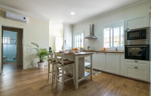 Refrigerador, parrilla de estufa y lavavajillas 