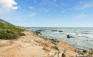 Beach nearby - 3 bedroom cozy home in Villaputzu (Villaputzu)