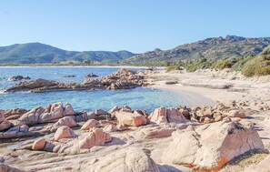 Beach nearby - 3 bedroom cozy home in Villaputzu (Villaputzu)