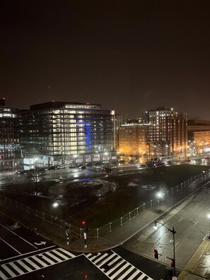 Exterior - Luxury Capitol View Apartment located in Washington D.C. (Washington)