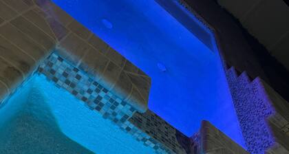 Gorgeous Heated Pool Home Built in 2020 with Jacuzzi- 5.3 mi from INTL Airport…