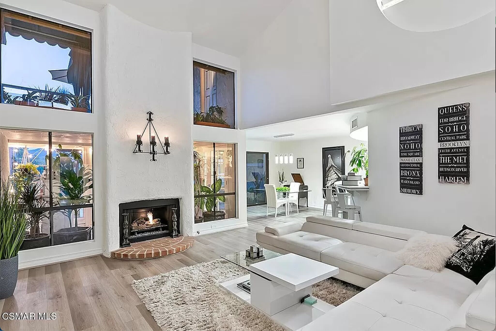 The Oaks Chateau 2 bed / 2.5 bath + Loft