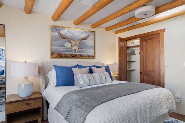2 Schlafzimmer, Bügeleisen/Bügelbrett, Reisekinderbett, kostenloses WLAN