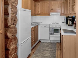 Réfrigérateur, micro-ondes, lave-vaisselle