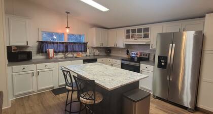 The DW - Spacious and Cozy