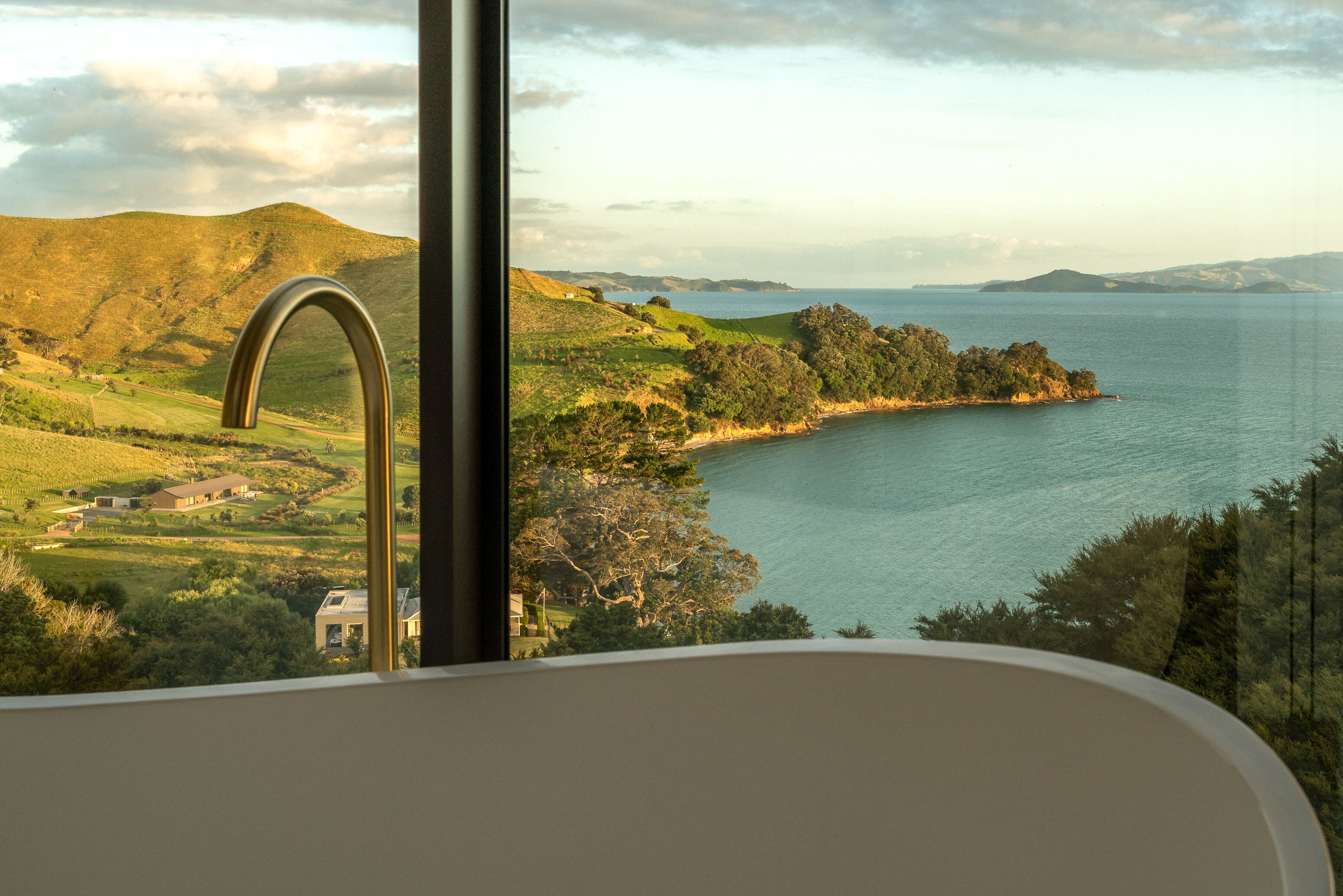 Villa Haven | Bathroom | Separate tub and shower, deep soaking tub, hair dryer, bathrobes