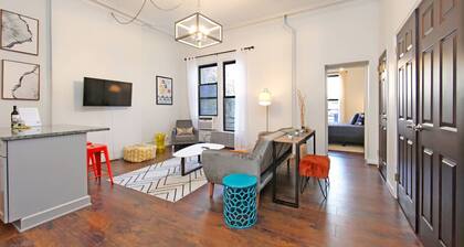 Brownstone retreat Prime location near the Park