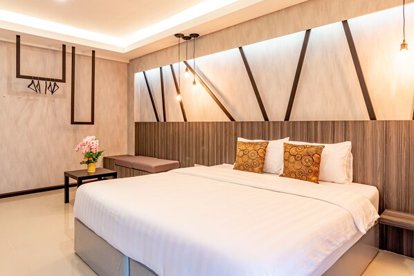 Room - Tree Place by Zuzu (Bangkok)