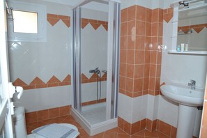 Bathroom - Studio - Apartment for 3 Guests (Nafplio)